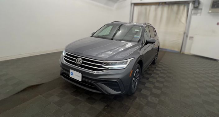 Thumbnail: 2023 Volkswagen Tiguan - 1