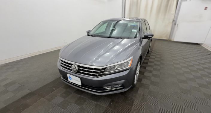 Thumbnail: 2018 Volkswagen Passat - 1