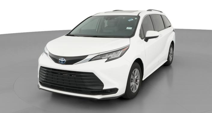 Thumbnail: 2023 Toyota Sienna - 1