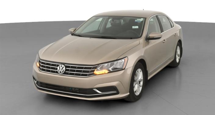 Thumbnail: 2016 Volkswagen Passat - 1