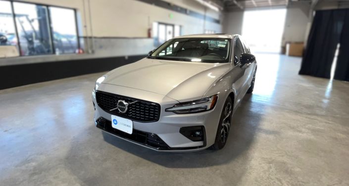 Thumbnail: 2025 Volvo S60 - 1