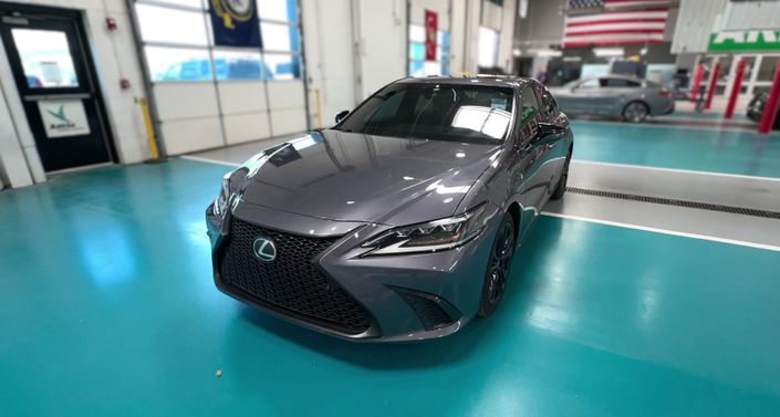 Thumbnail: 2019 Lexus ES - 1
