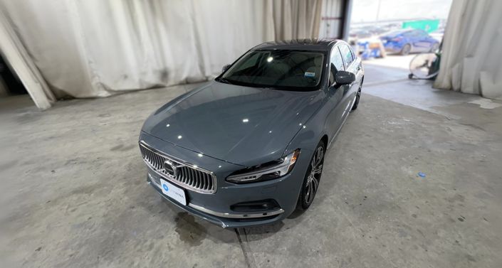 Thumbnail: 2023 Volvo S90 - 1