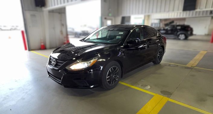 Thumbnail: 2018 Nissan Altima - 1