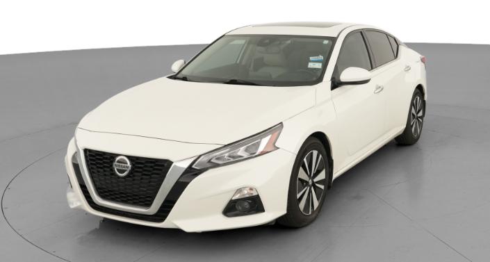 Thumbnail: 2019 Nissan Altima - 1