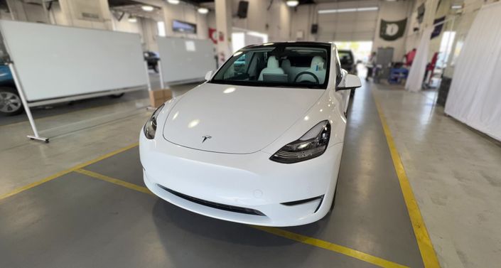 Thumbnail: 2021 Tesla Model Y - 1