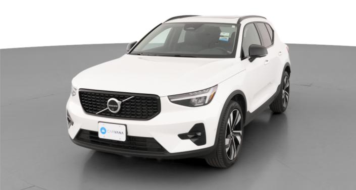 Thumbnail: 2025 Volvo XC40 - 1