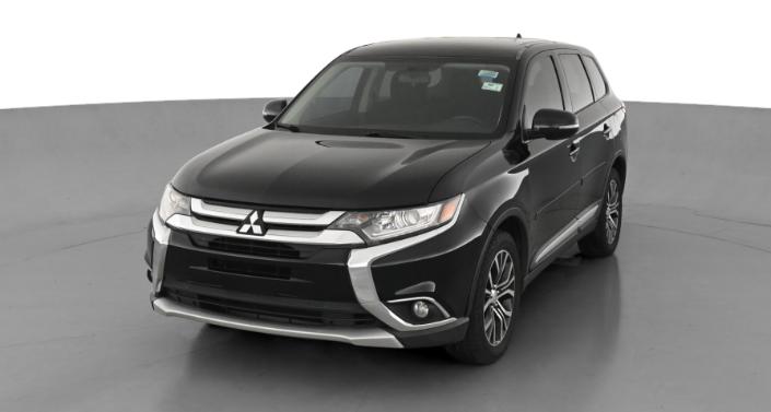 Thumbnail: 2016 Mitsubishi Outlander - 1