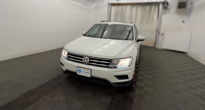 Thumbnail: 2018 Volkswagen Tiguan - 1