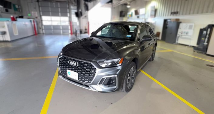 Thumbnail: 2022 Audi Q5 - 1