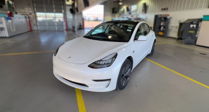 Thumbnail: 2019 Tesla Model 3 - 1