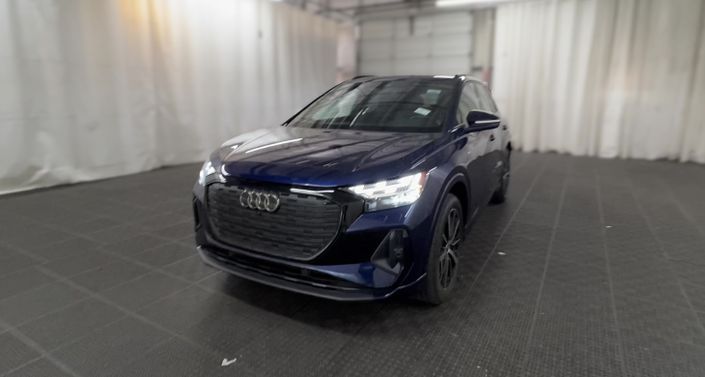 Thumbnail: 2022 Audi Q4 e-tron - 1