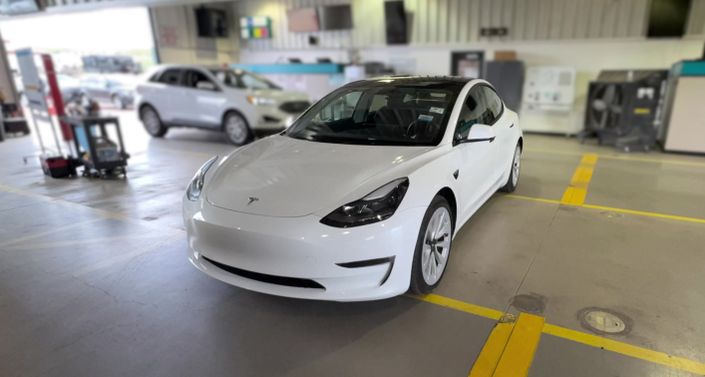 Thumbnail: 2022 Tesla Model 3 - 1