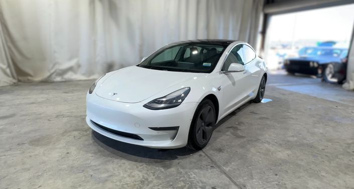 Thumbnail: 2019 Tesla Model 3 - 1