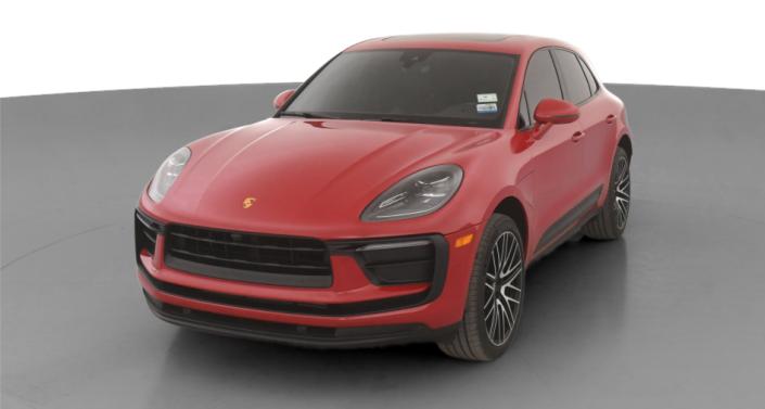 Thumbnail: 2022 Porsche Macan - 1