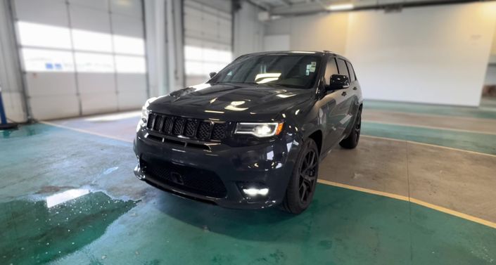 Thumbnail: 2017 Jeep Grand Cherokee - 1