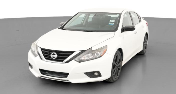 Thumbnail: 2017 Nissan Altima - 1