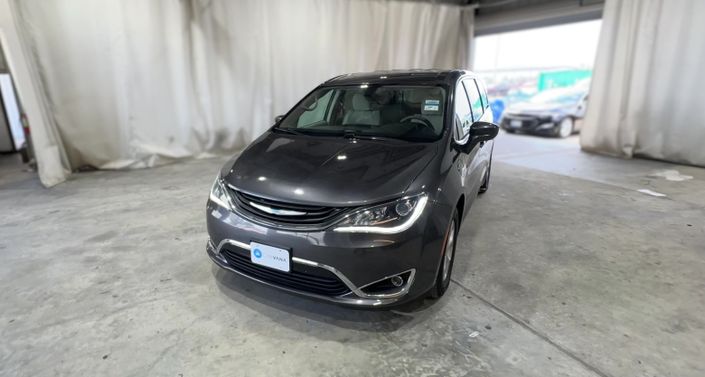 Thumbnail: 2018 Chrysler Pacifica - 1