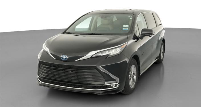 Thumbnail: 2023 Toyota Sienna - 1
