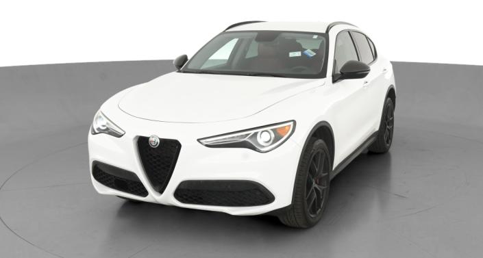 Thumbnail: 2019 Alfa Romeo Stelvio - 1