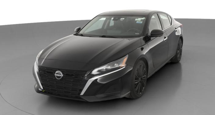 Thumbnail: 2023 Nissan Altima - 1