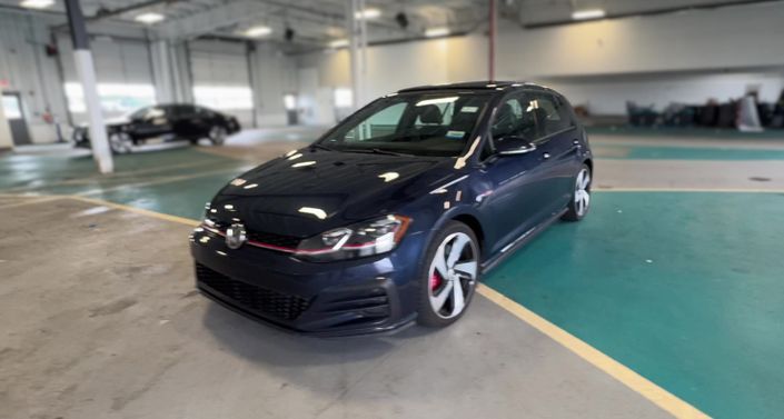 Thumbnail: 2018 Volkswagen Golf - 1
