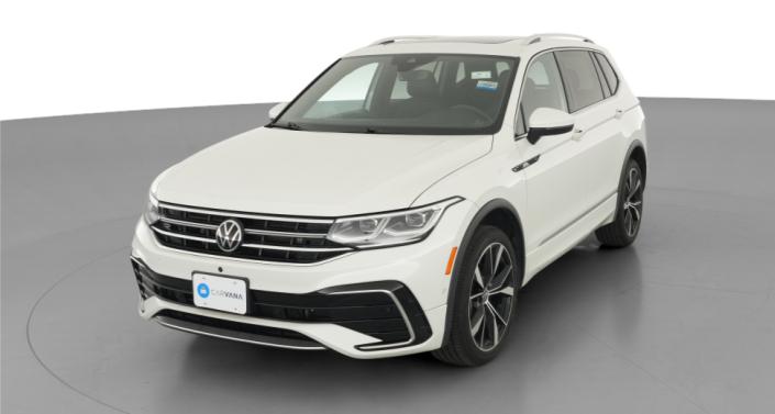 Thumbnail: 2022 Volkswagen Tiguan - 1