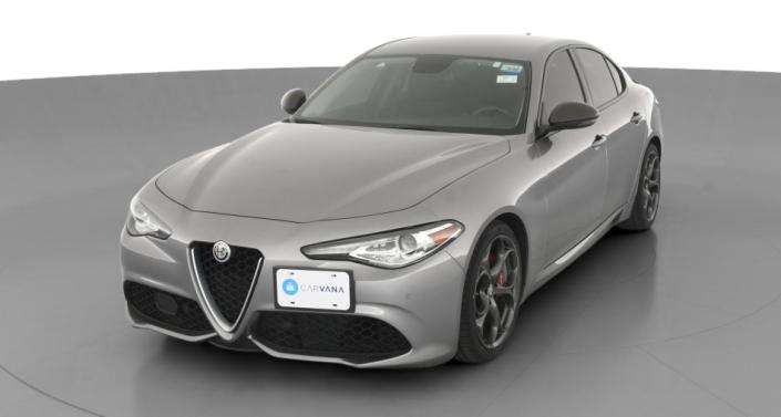 Thumbnail: 2019 Alfa Romeo Giulia - 1