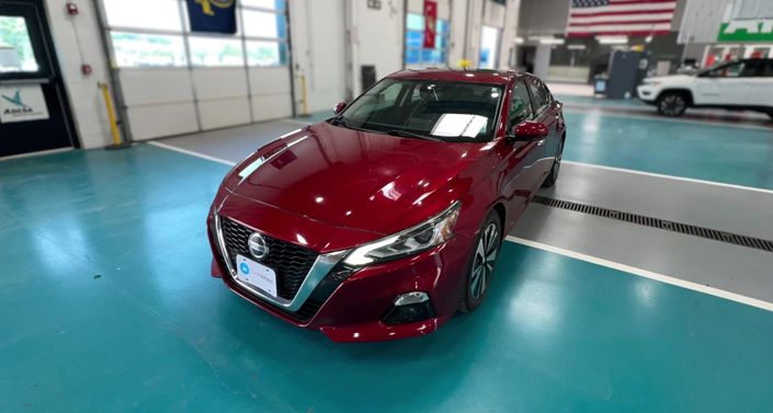 Thumbnail: 2019 Nissan Altima - 1