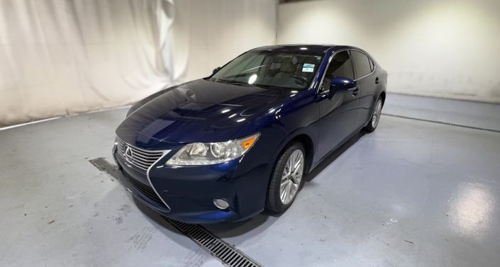 Thumbnail: 2013 Lexus ES - 1