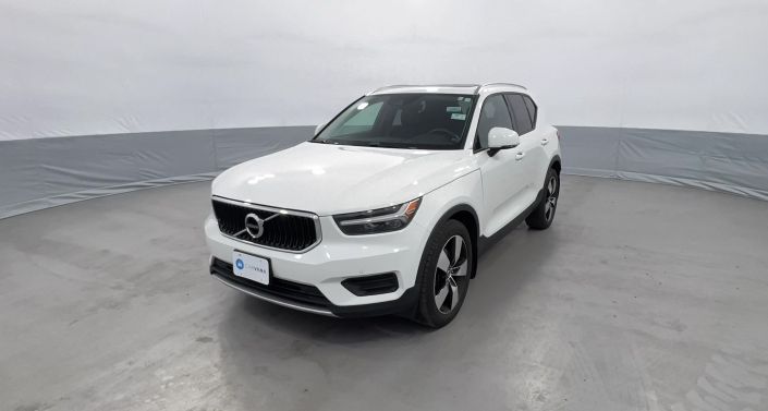 2020 Volvo XC40 T5 Momentum -
                  Akron, NY