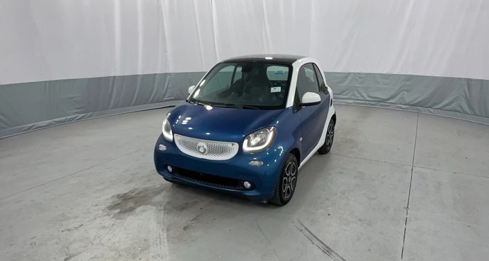Thumbnail: 2016 smart fortwo - 1