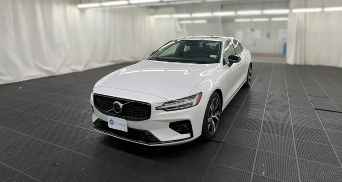 Thumbnail: 2025 Volvo S60 - 1