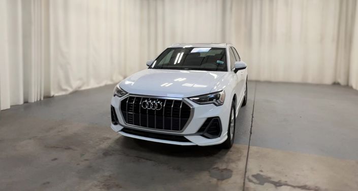 Thumbnail: 2024 Audi Q3 - 1
