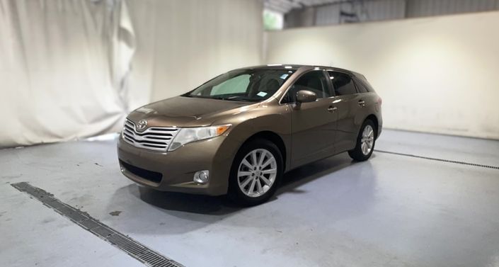 Thumbnail: 2011 Toyota Venza - 1