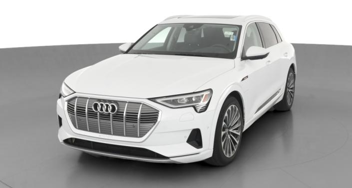 Thumbnail: 2019 Audi e-tron - 1