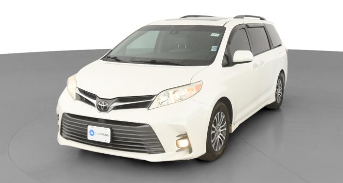 Thumbnail: 2018 Toyota Sienna - 1