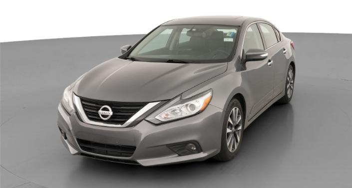 Thumbnail: 2017 Nissan Altima - 1