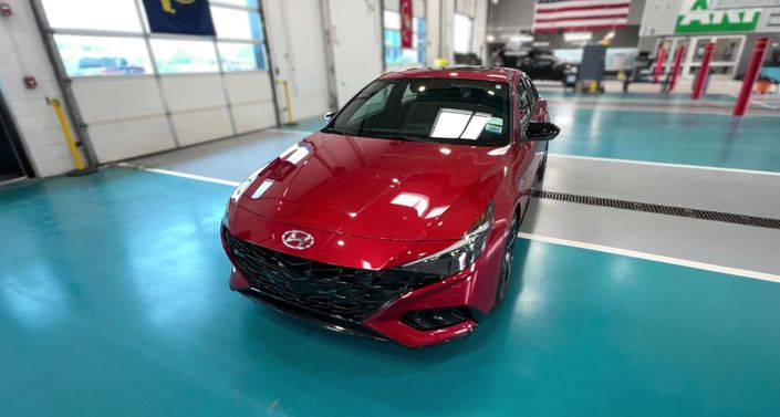 Thumbnail: 2022 Hyundai Elantra - 1