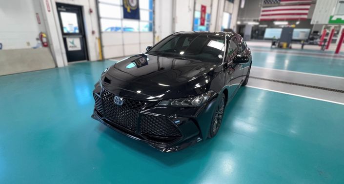 Thumbnail: 2021 Toyota Avalon - 1
