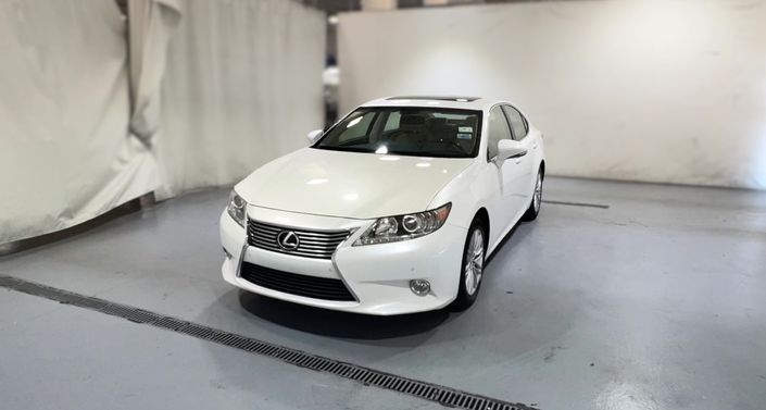 Thumbnail: 2013 Lexus ES - 1