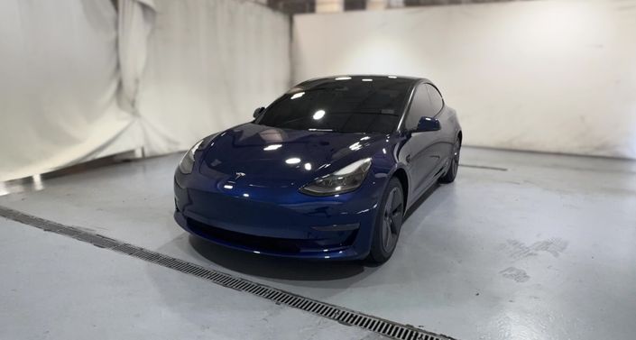 Thumbnail: 2023 Tesla Model 3 - 1