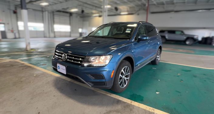 Thumbnail: 2020 Volkswagen Tiguan - 1