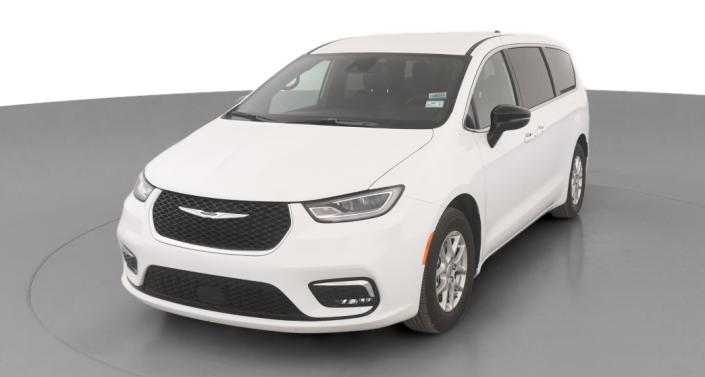 Thumbnail: 2025 Chrysler Pacifica - 1