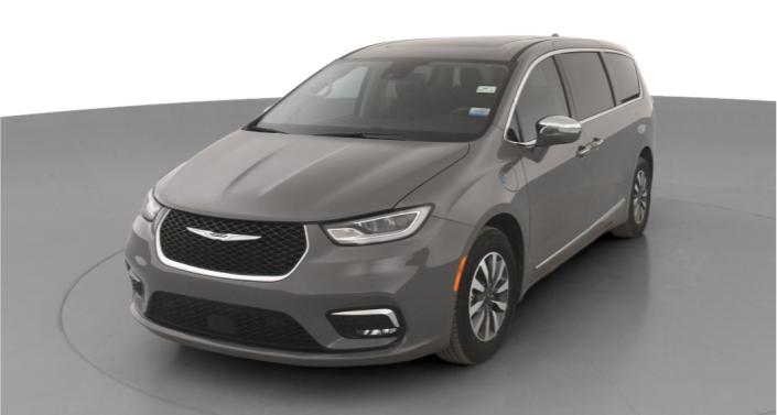 Thumbnail: 2022 Chrysler Pacifica - 1