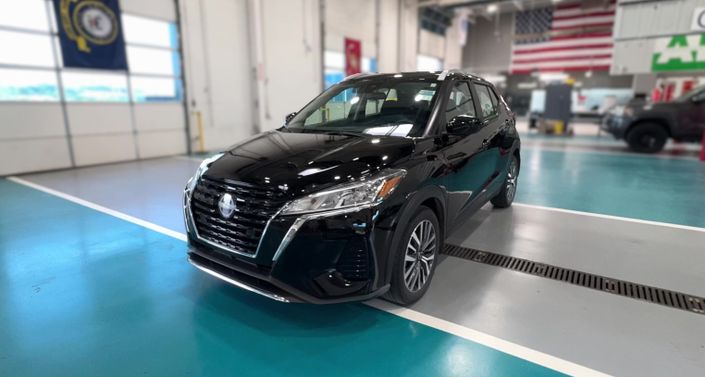 Thumbnail: 2023 Nissan Kicks - 1