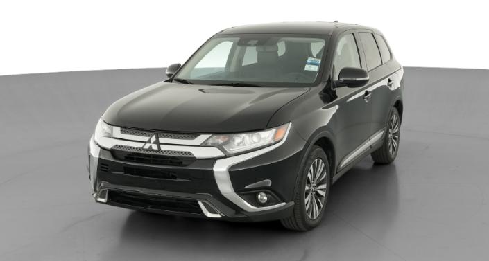 Thumbnail: 2020 Mitsubishi Outlander - 1