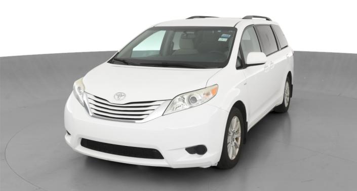 Thumbnail: 2017 Toyota Sienna - 1