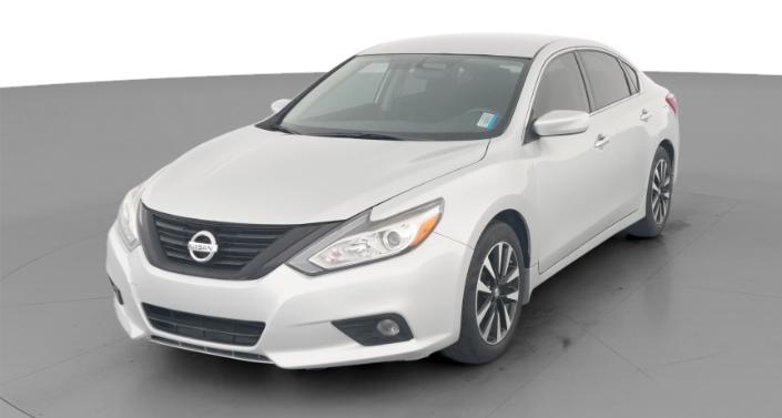 Thumbnail: 2017 Nissan Altima - 1