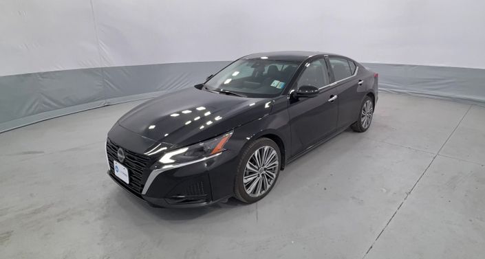 Thumbnail: 2023 Nissan Altima - 1